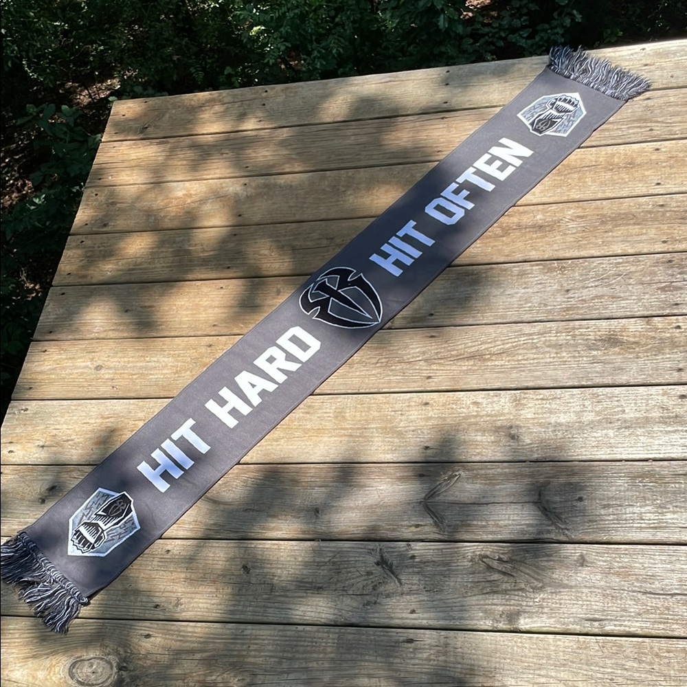 NWOT WWE ROMAN REIGNS HIT HARD HIT OFTEN SCARF